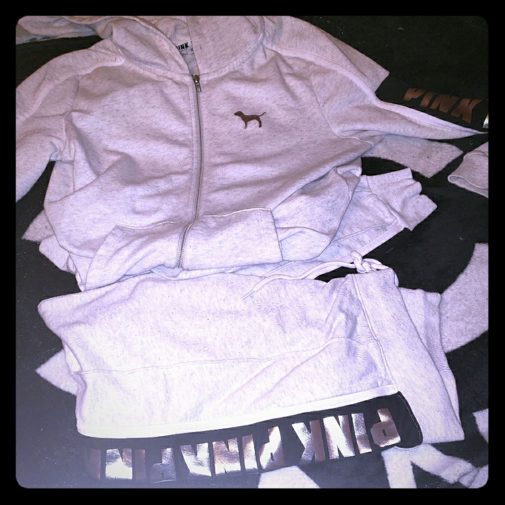Cute and Comfy Jogging Suit!